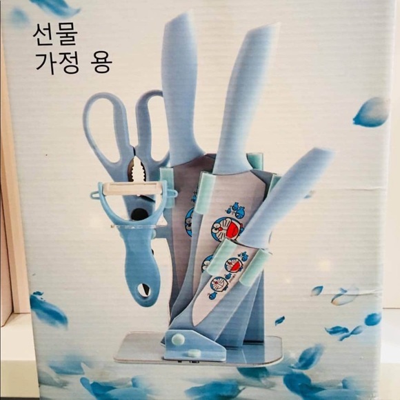 Doraemon Kitchen Set - Picture 2 of 2